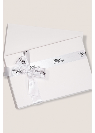 Gift Box white