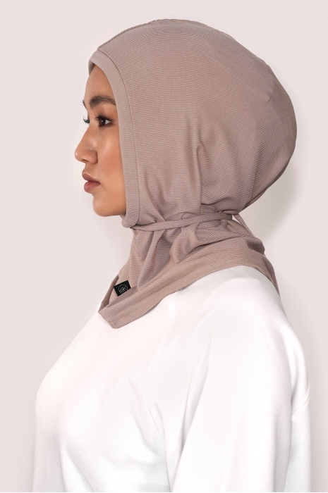Hooded Hijab Light taupe