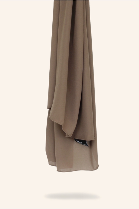 Luxe crepe hijab sand brown